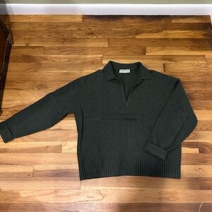 Everlane cashmere sweater with collar, large.